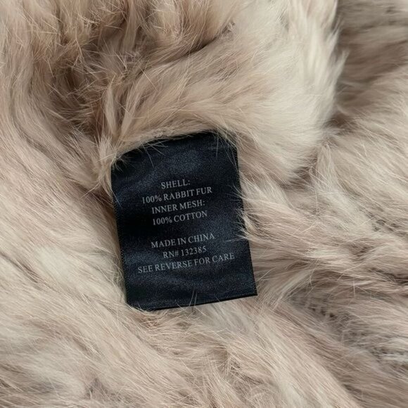NEW Love Token Genuine Rabbit Fur Color Latte Winter Holiday Cozy Vest Size L - Picture 10 of 12